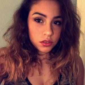 Meet your Posher, Kaitlyn